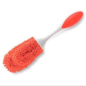 Pampered Chef Orange Glass Cleaning Brush